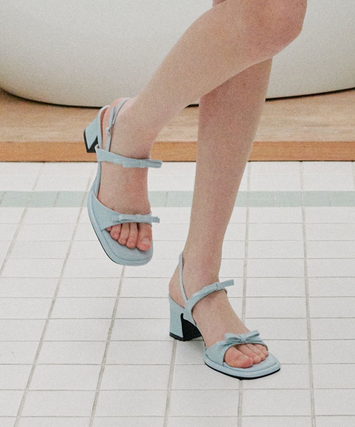 에이티티(ATT) Bow Charm Heel Sandals (att6002)