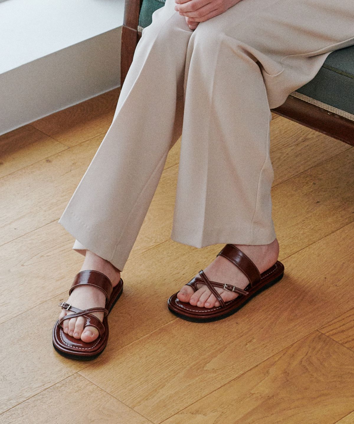 에이티티(ATT) Refined Toe Loop Sandals (att6004)