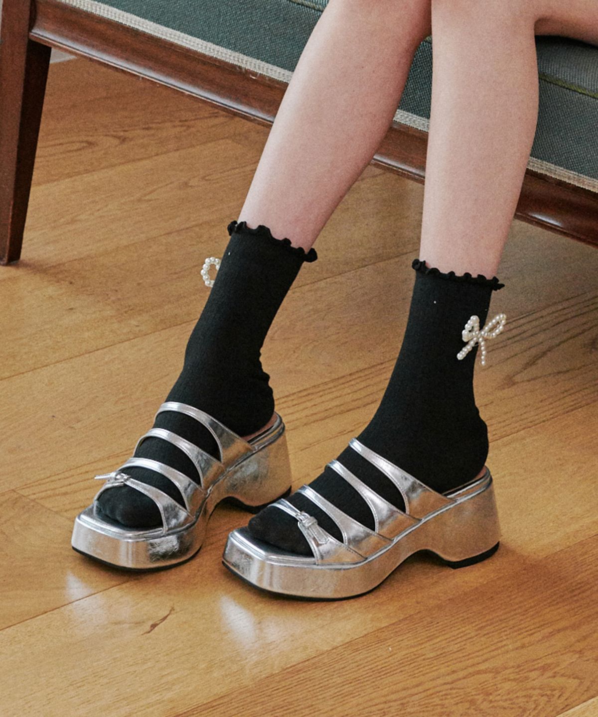 에이티티(ATT) Cascade Multi Strap Platform Mules (att6007)