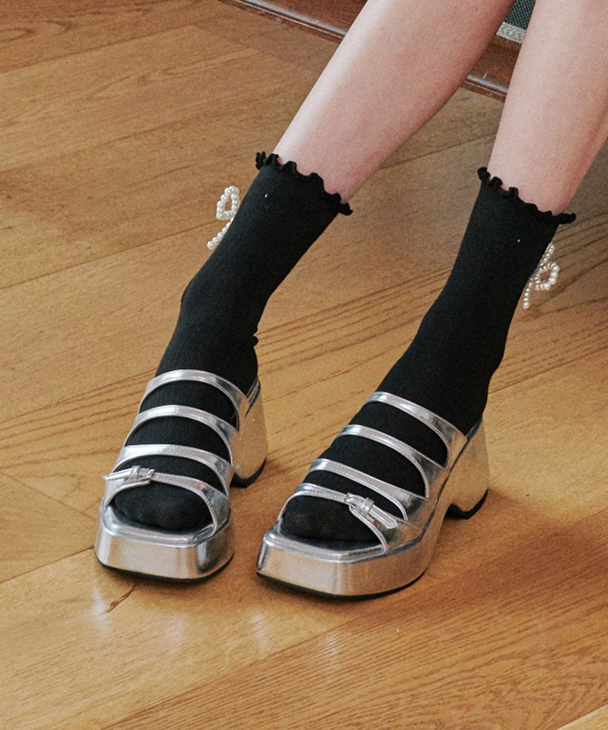에이티티(ATT) Cascade Multi Strap Platform Mules (att6007)
