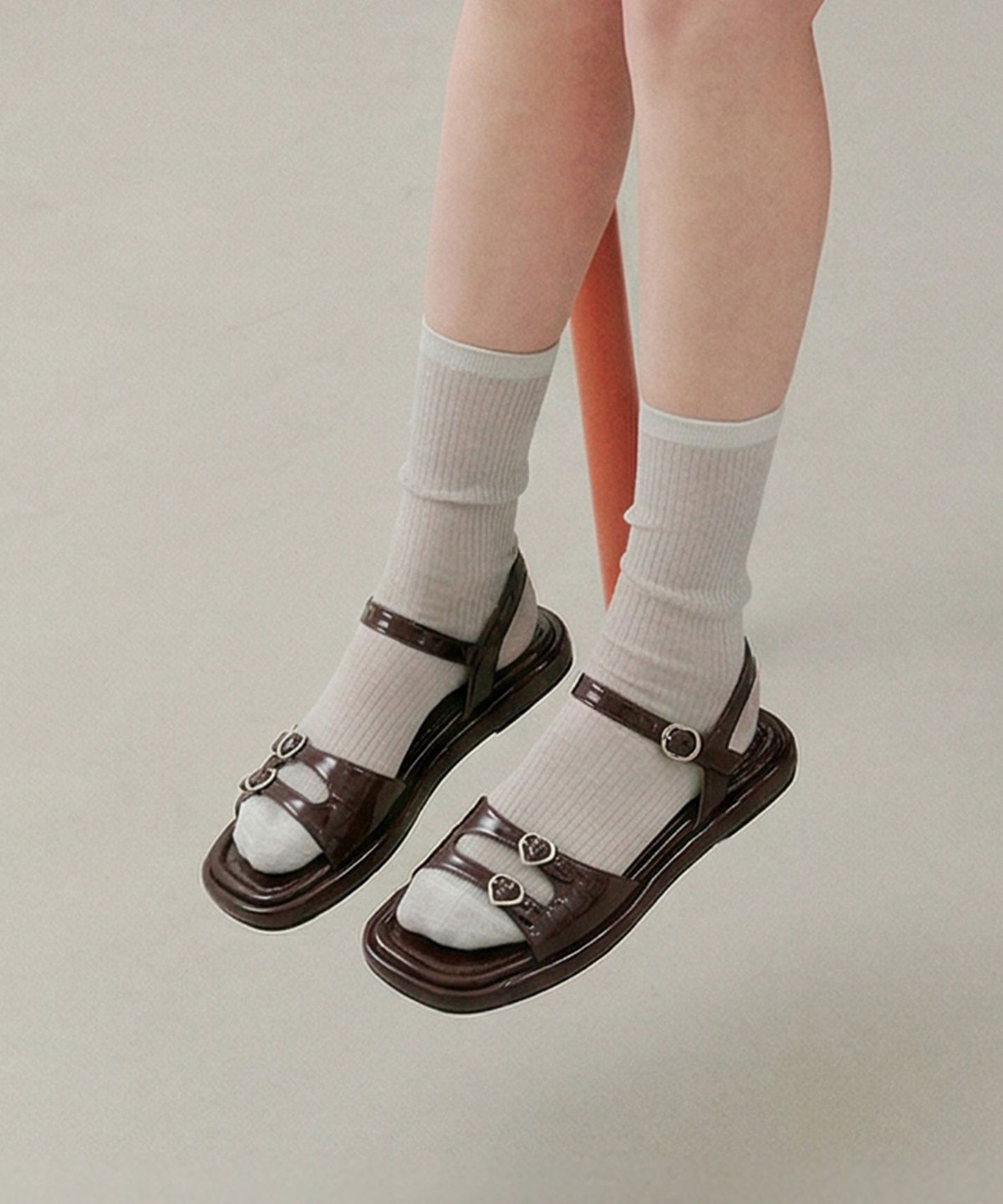 에이티티(ATT) Twin Heart Buckle Strap Sandals (att6008)