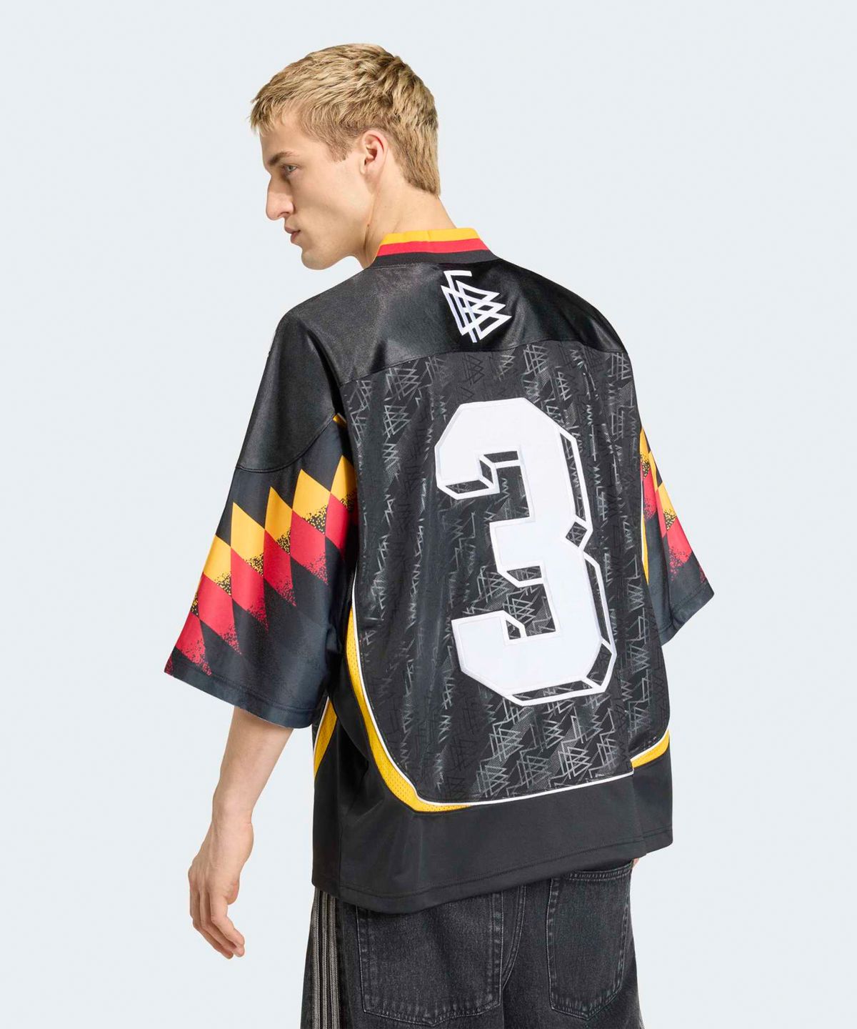 아디다스(ADIDAS) 브링백 리믹스 독일 저지 - 블랙 / KD5980