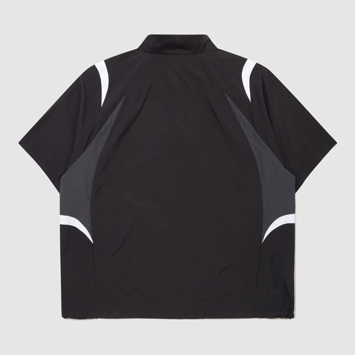 엄브로(UMBRO) HBL 풋볼 헤리티지 반팔 스탠넥 아노락 블랙 UR224CWT51
