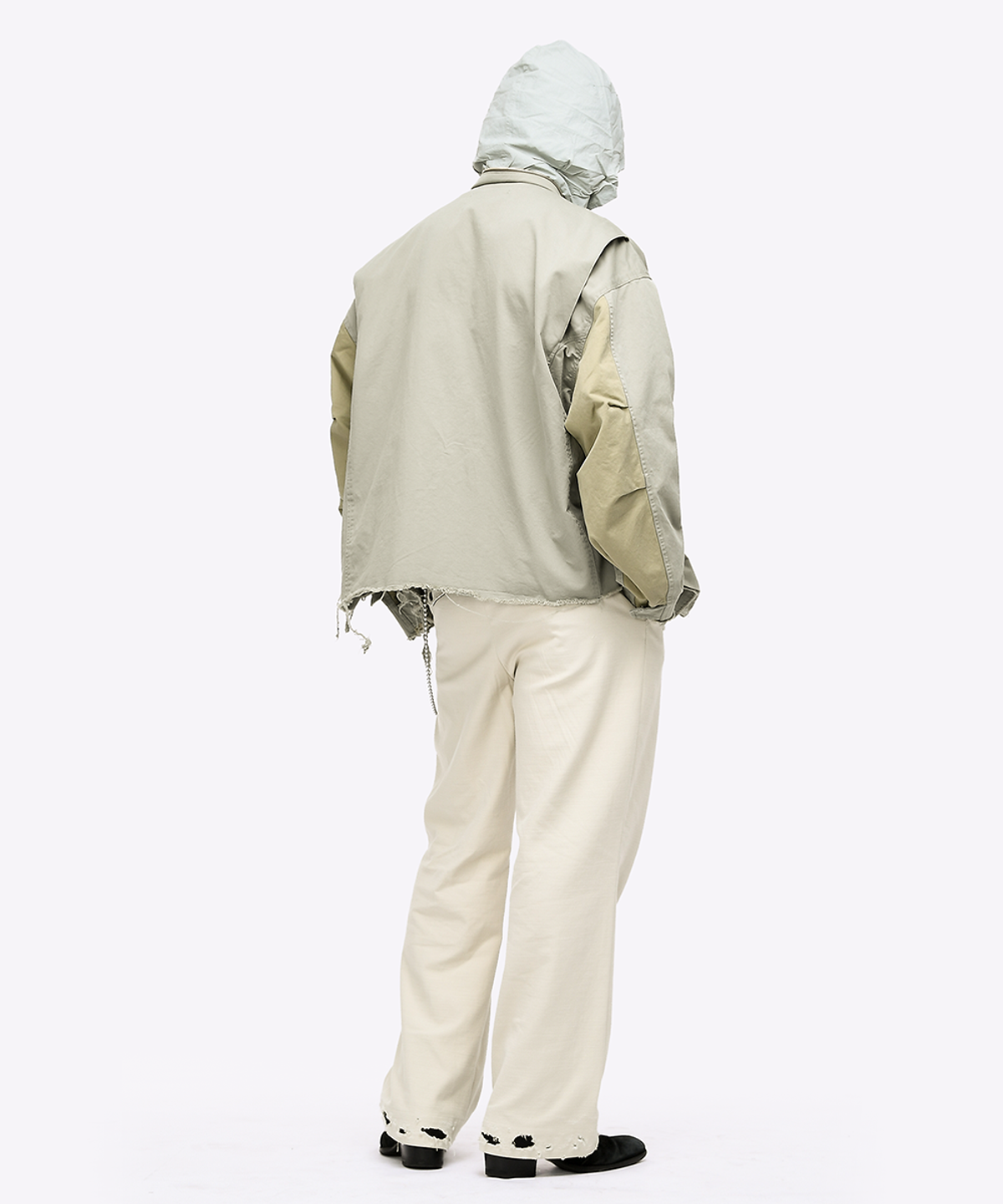 퀘스트앤게스트(QUEST&GUEST) M65 Cut-off Field Parka (Green)