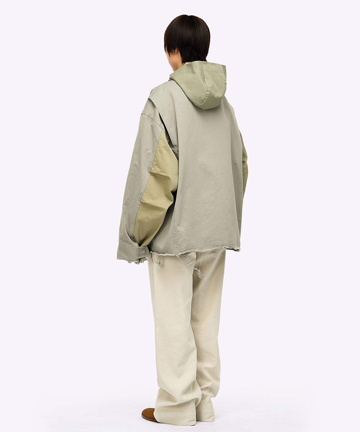 퀘스트앤게스트(QUEST&GUEST) M65 Cut-off Field Parka (Green)