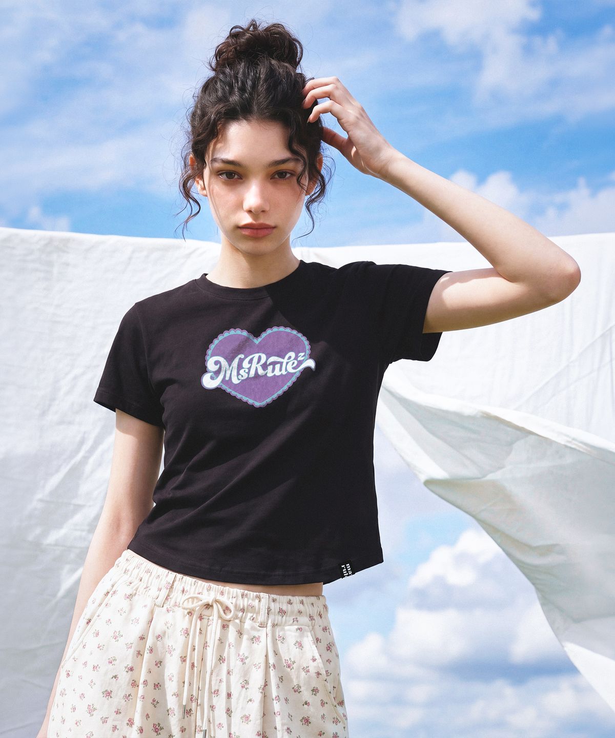 마스마룰즈 어패럴(MASMARULEZ APPAREL) Vintage Heart Crop T-Shirt_2 Colors