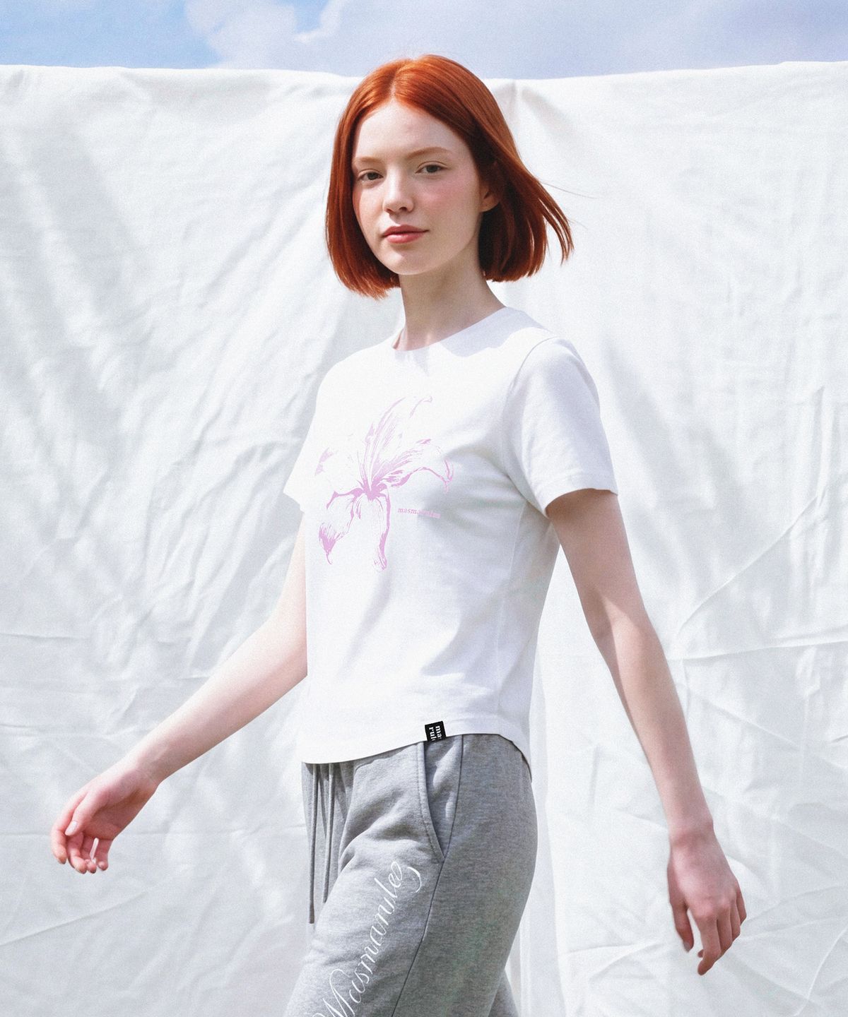 마스마룰즈 어패럴(MASMARULEZ APPAREL) Lily Flower Crop T-Shirt_2 Colors