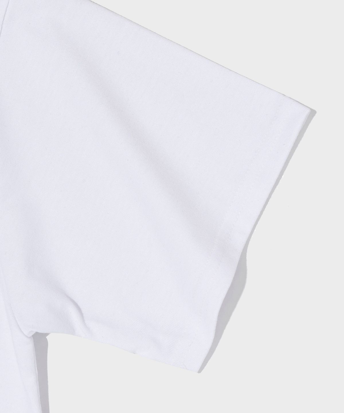 서울어패럴(SEOUL APPAREL) 변형 로고 반팔 티셔츠 (화이트)
