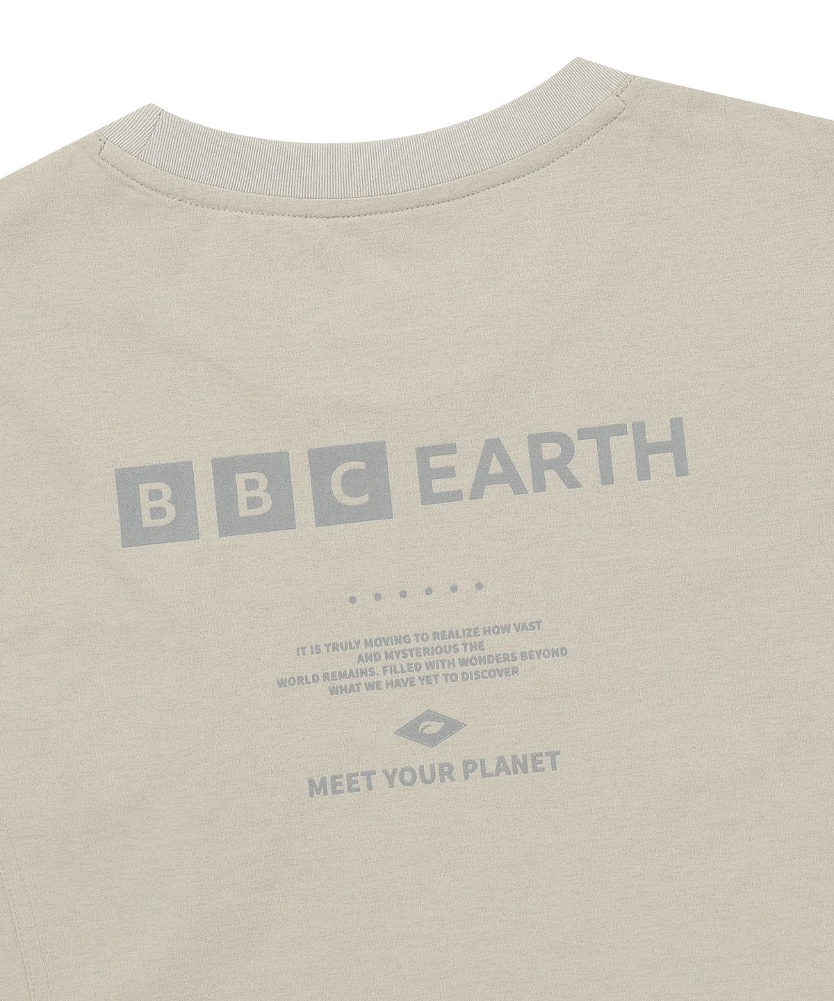비비씨 어스(BBC EARTH) 여성 피넛 포켓티 베이지