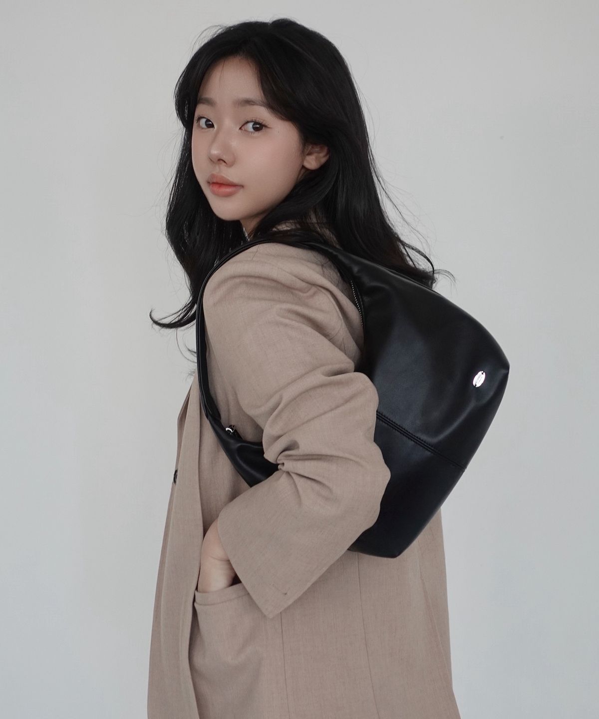 맥끌라니(MCLANEE) 포코스몰 숄더백
