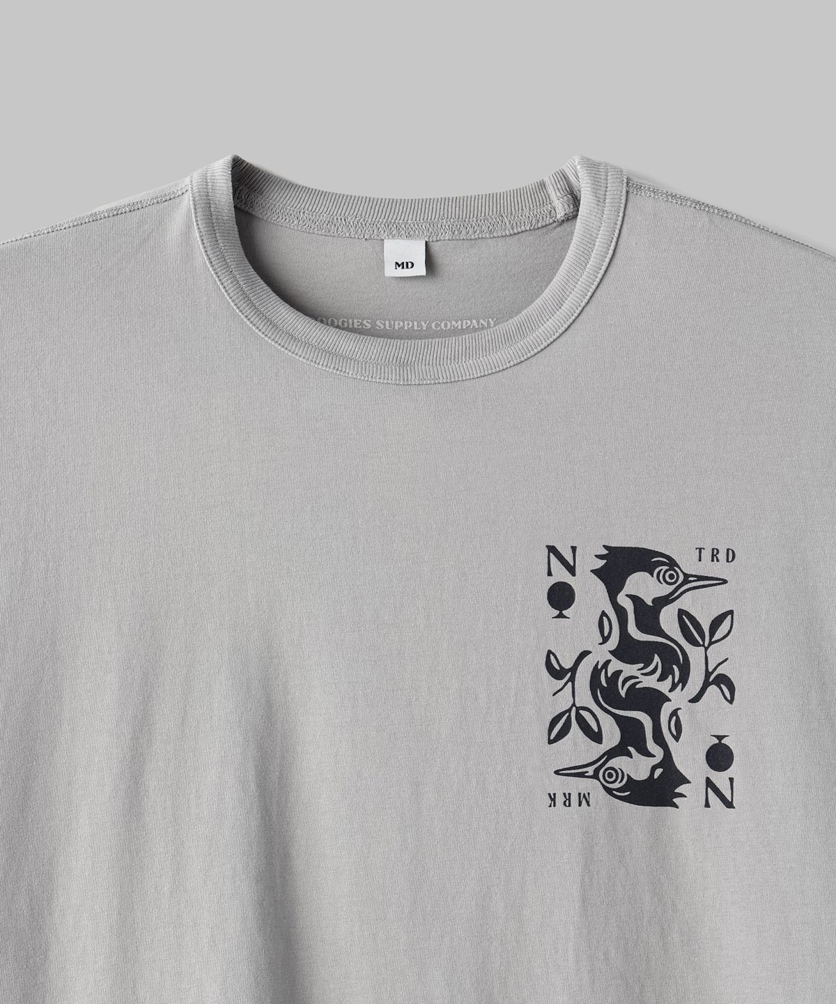 두기스 서플라이 컴퍼니(DOOGIES SUPPLY CO) Classic Long Sleeve NN Woodpecker Tee