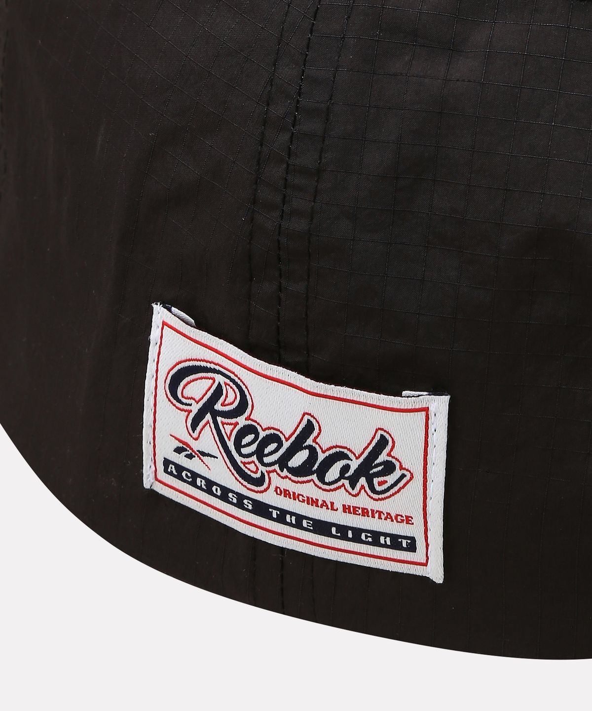 리복(REEBOK) 어센틱 로고 나일론 볼캡 - 블랙