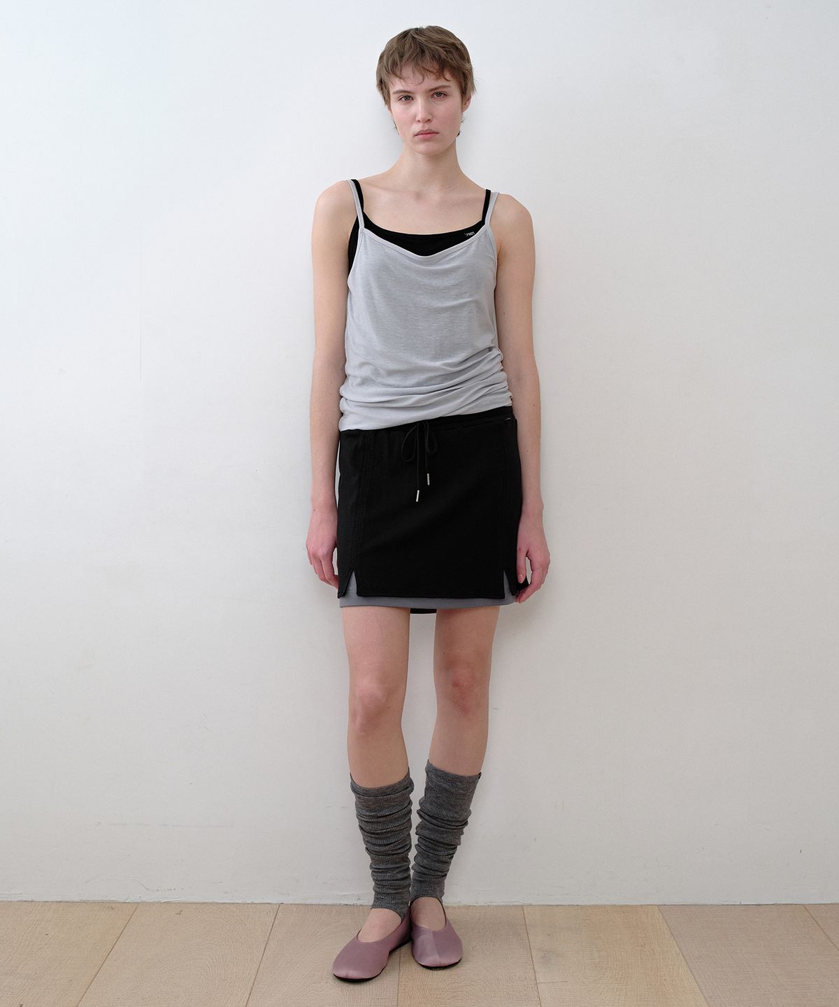 시메트릭 퍼센트(SYMMETRICPERCENT) Two-Way Sleeveless / Black