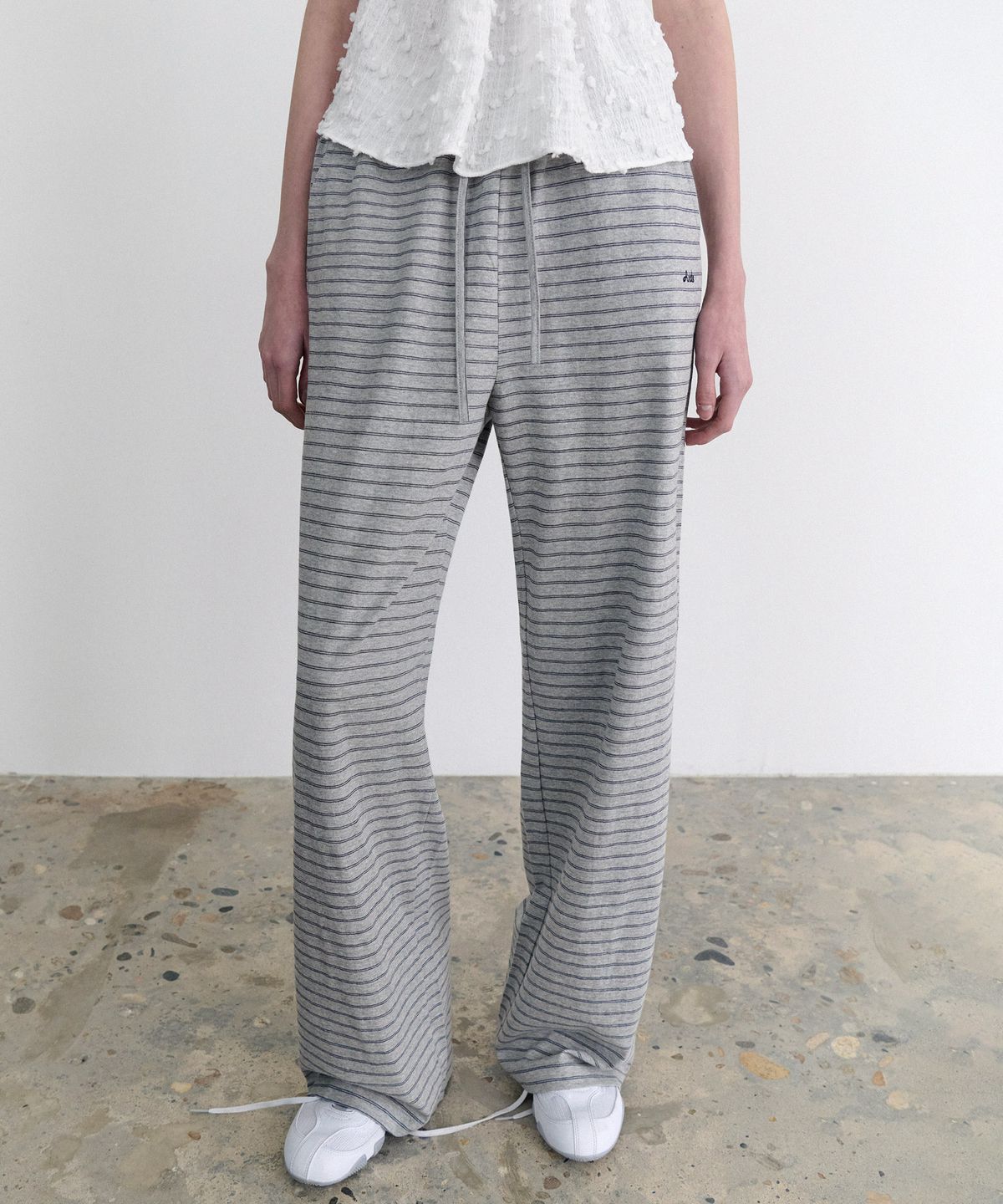앤니즈(ANDNEEDS) Hasta stripe banding pants (melange gray)