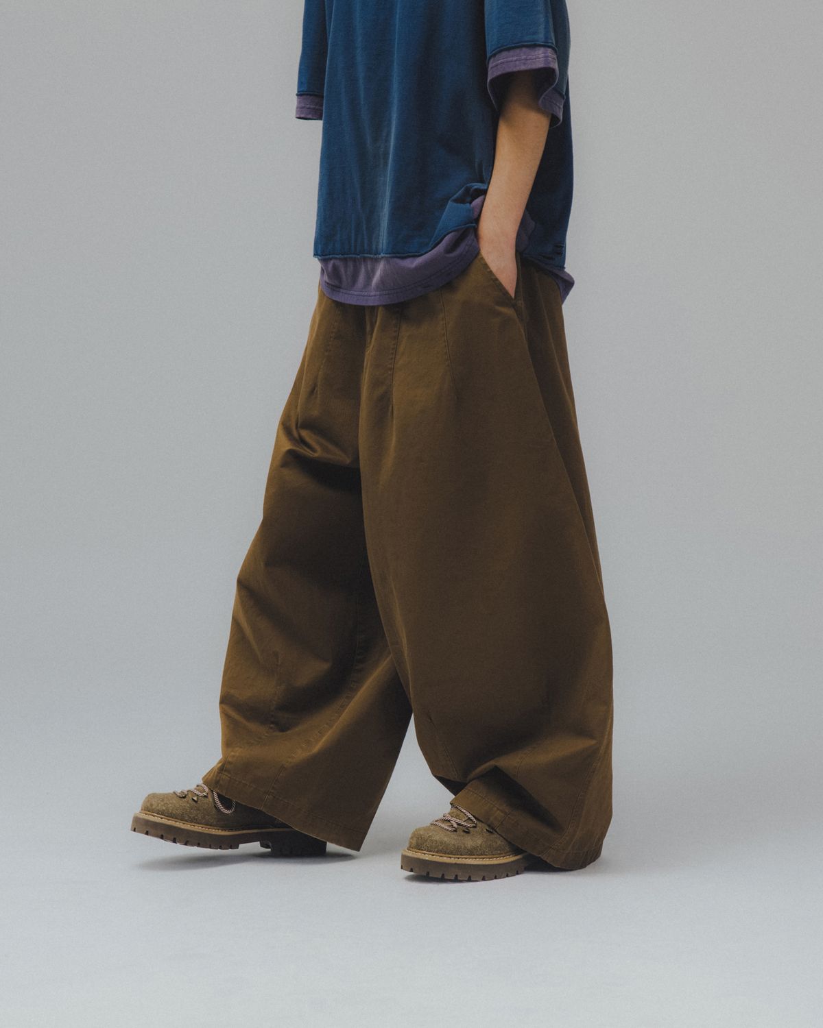 앵글런(ANGLAN) Washed Balloon Pants - Brown