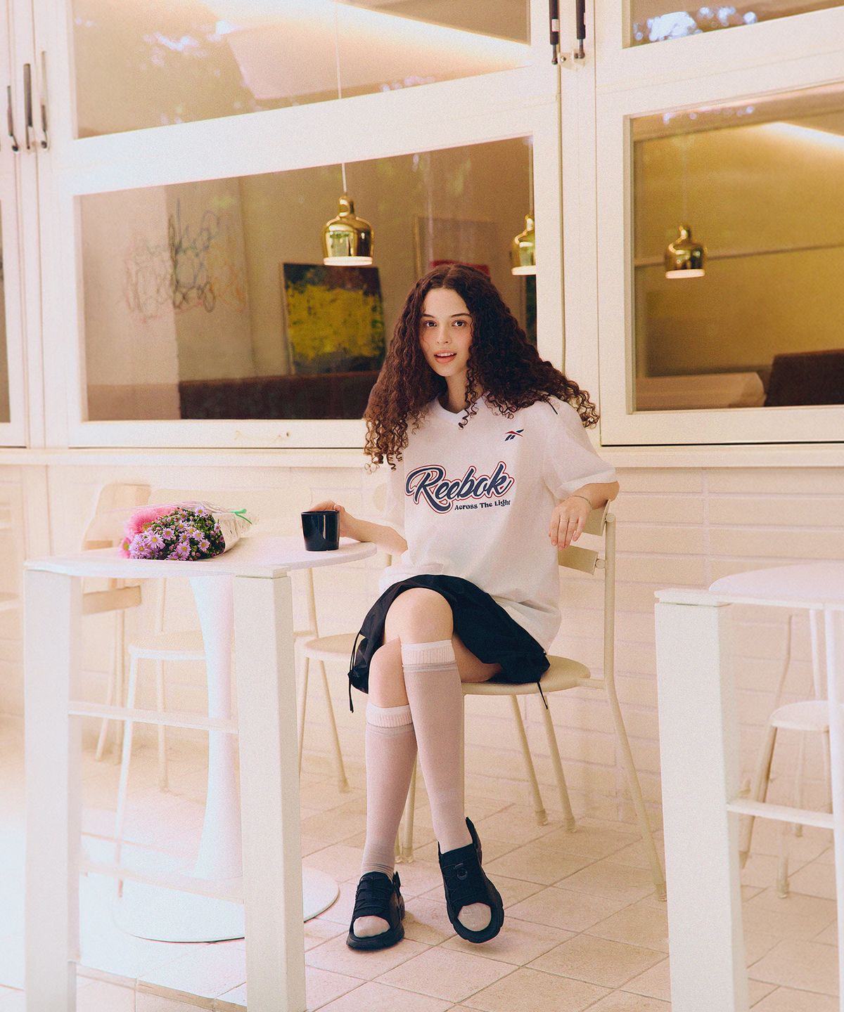 리복(REEBOK) 어센틱 로고 반팔 피스테 - 화이트