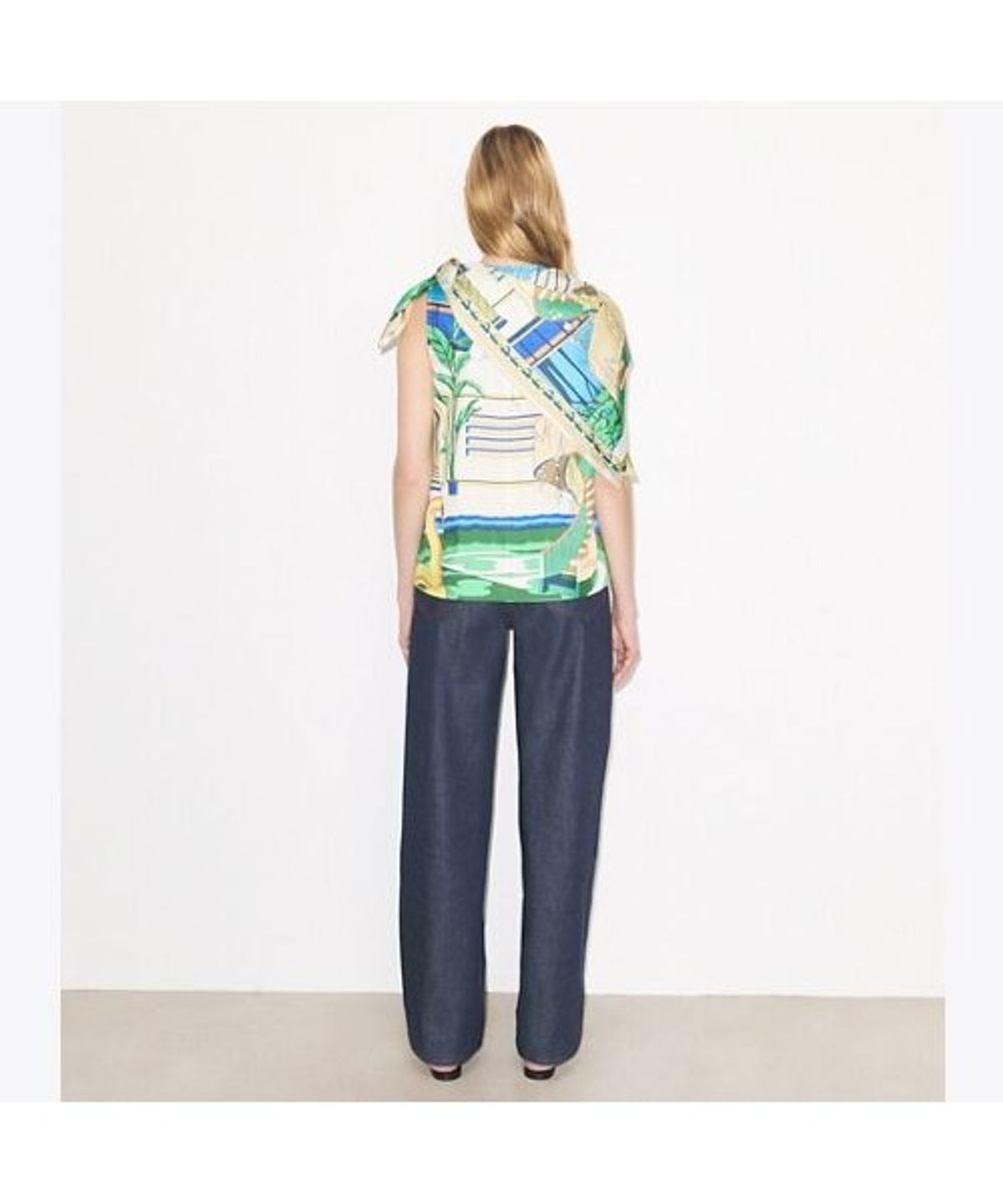 토리버치(TORYBURCH) 프린티드 실크 케이프 탑 - 더 풀 블루