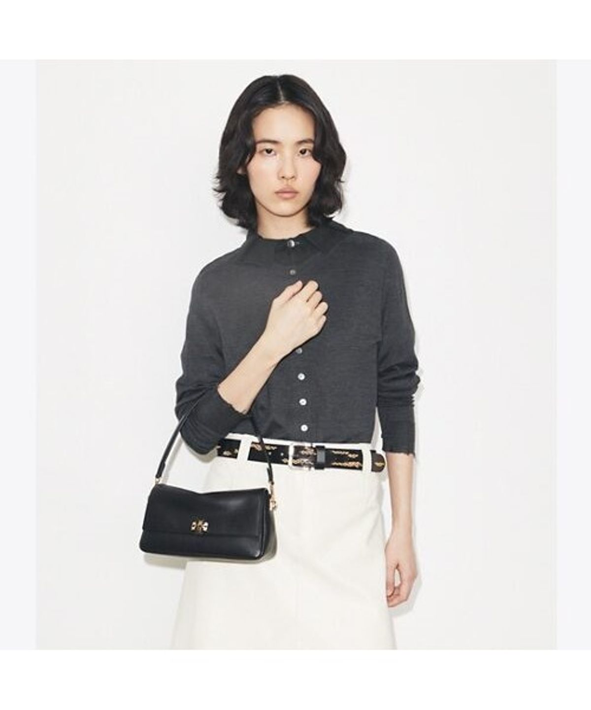 토리버치(TORYBURCH) 찰리 스몰 숄더 백 - 블랙