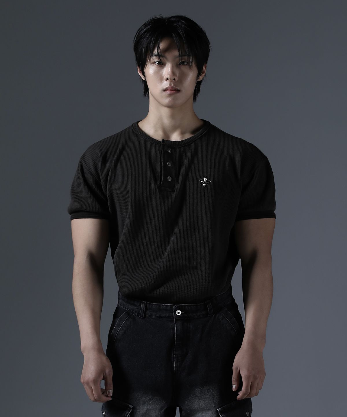 카미드(CARMID) 엔틱 워싱 헨리넥 반팔 [다크브라운]
