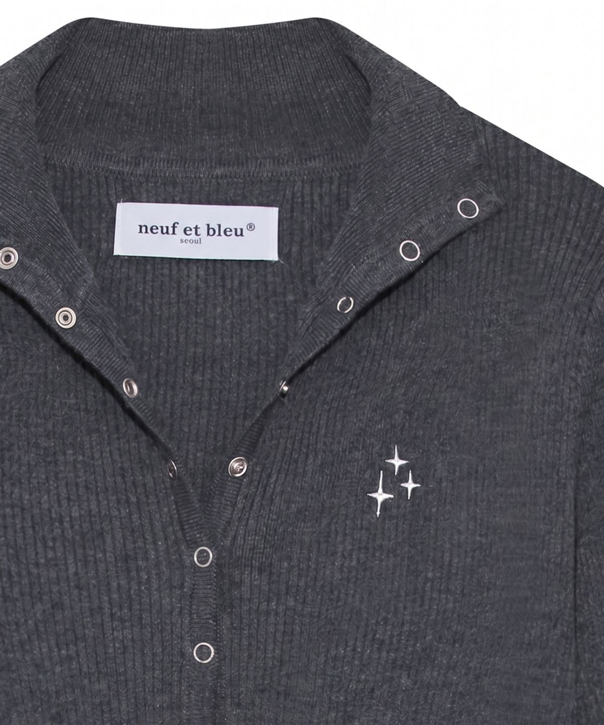 누프에블루(NEUFETBLEU) NEB snap knit (chacoal)