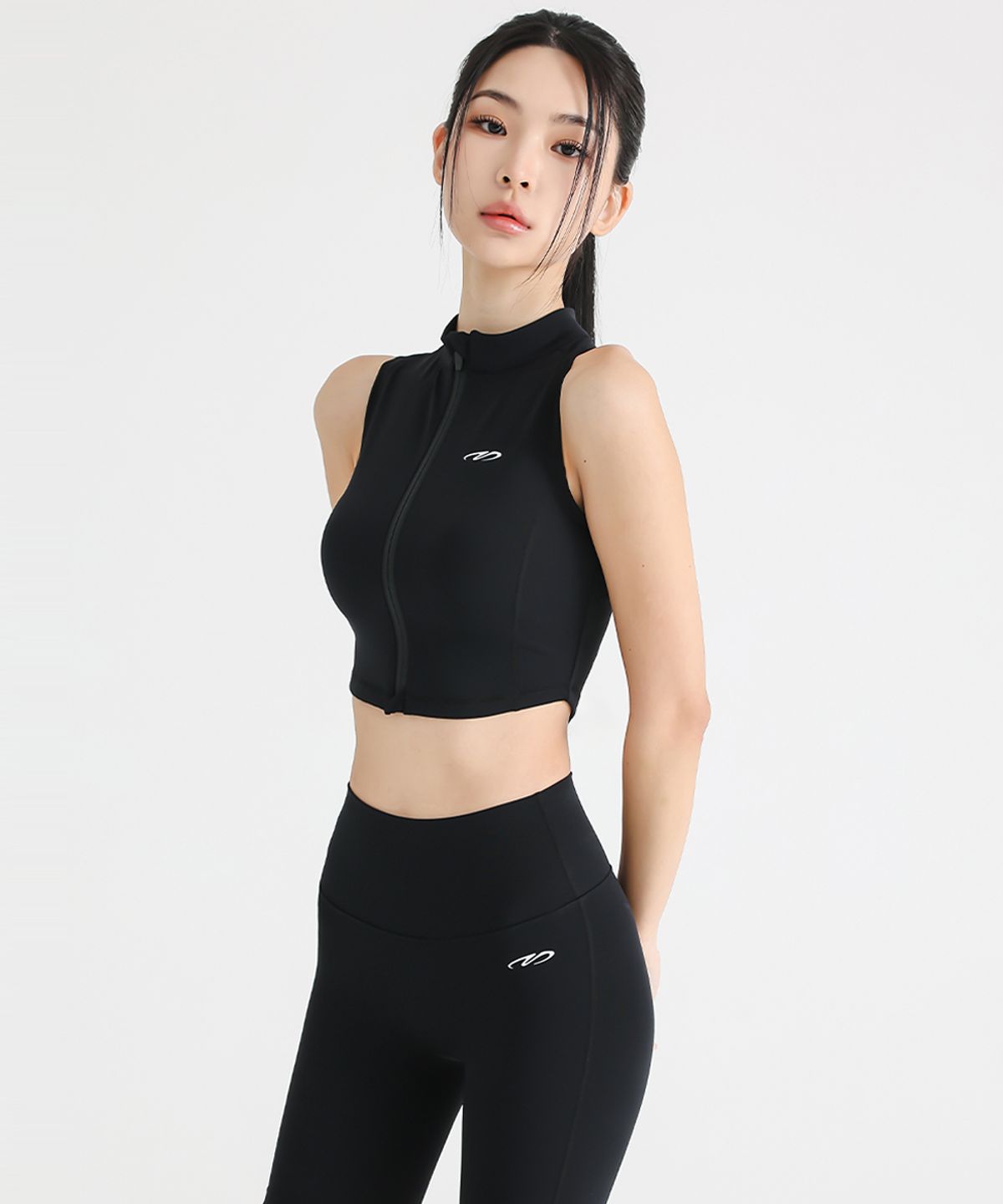 몰든(MALDEN) 하이텐션 집업 슬리브리스