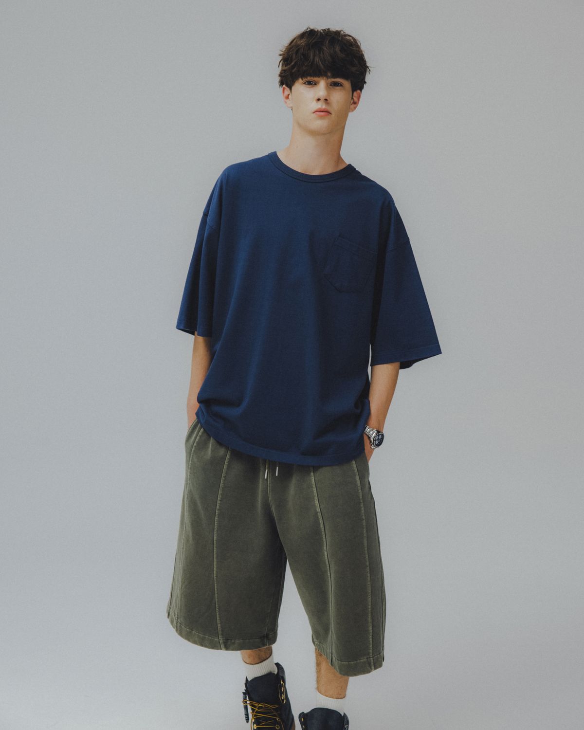 앵글런(ANGLAN) Essential Pocket Half Tee - Navy