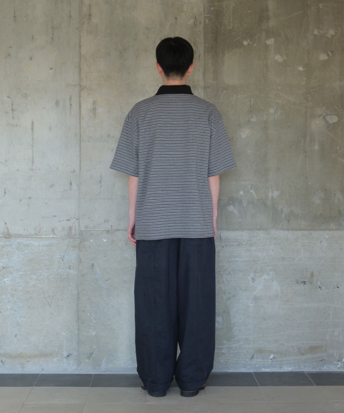 홀리선(HORLISUN) Blossom Curved Barrel Pants Black