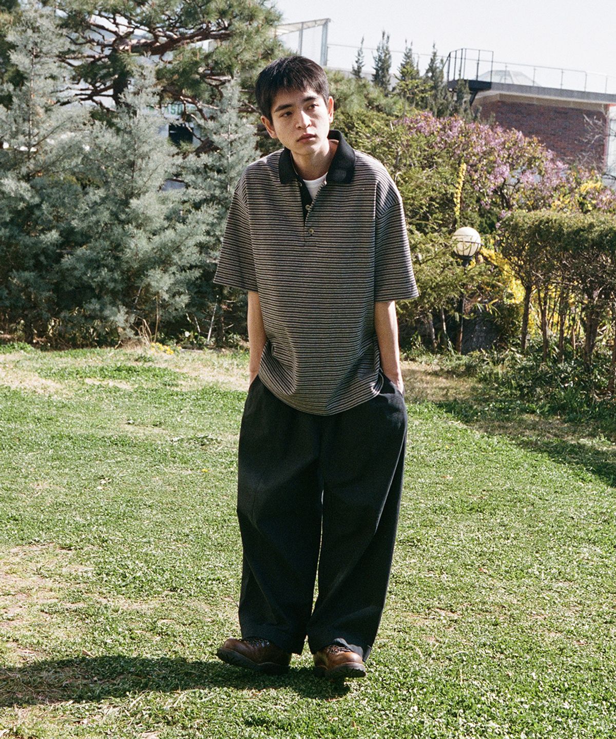 홀리선(HORLISUN) Blossom Curved Barrel Pants Black