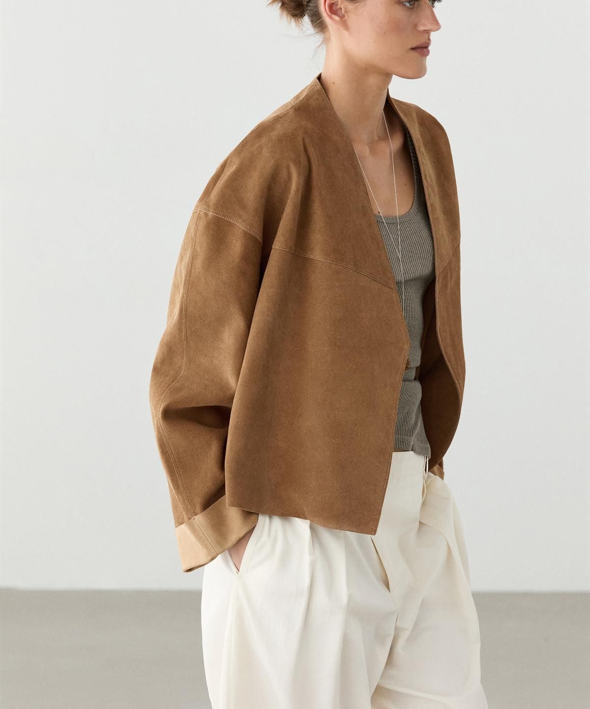 마시모두띠(MASSIMO DUTTI) 크로스 스웨이드 레더 숏 자켓