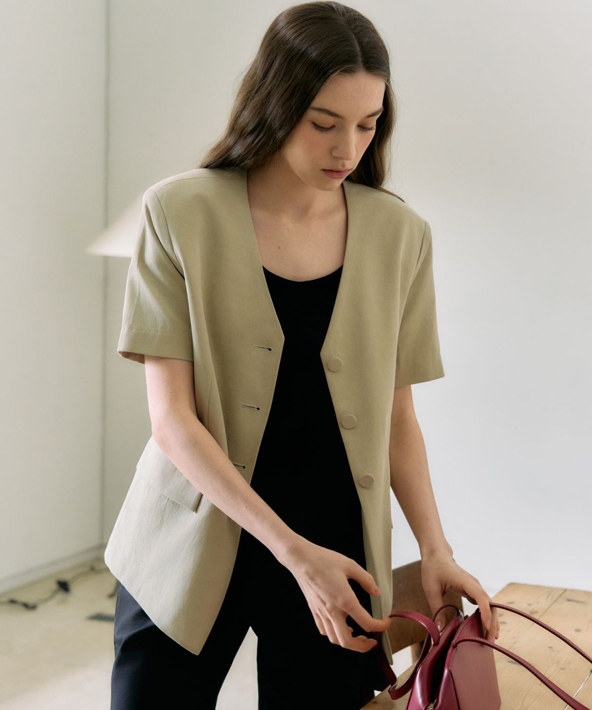 엘리오티(ELLIOTI) Belin Half Sleeve Jacket_3Color