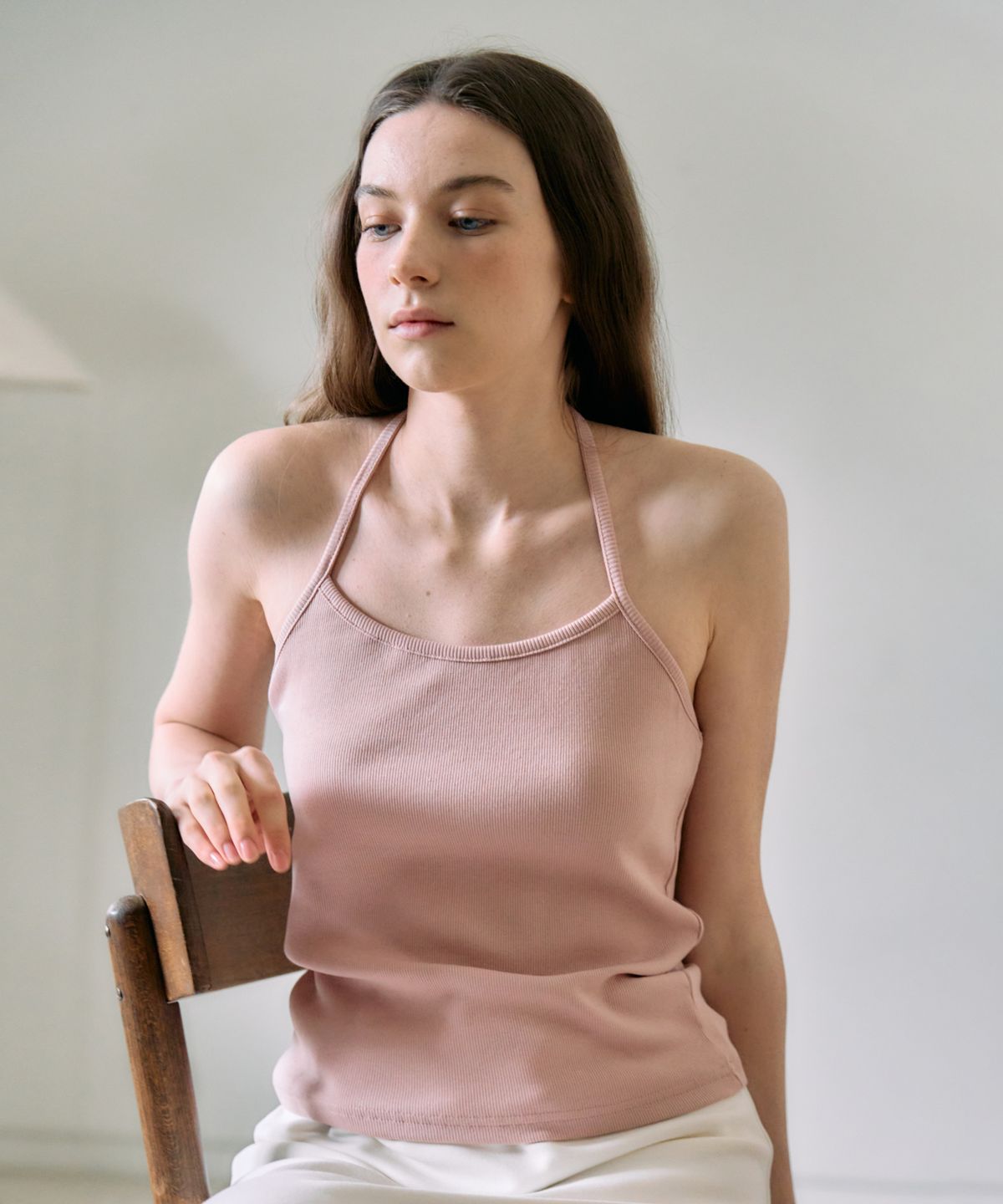 엘리오티(ELLIOTI) Ive Halter Sleeveless Top_5Color