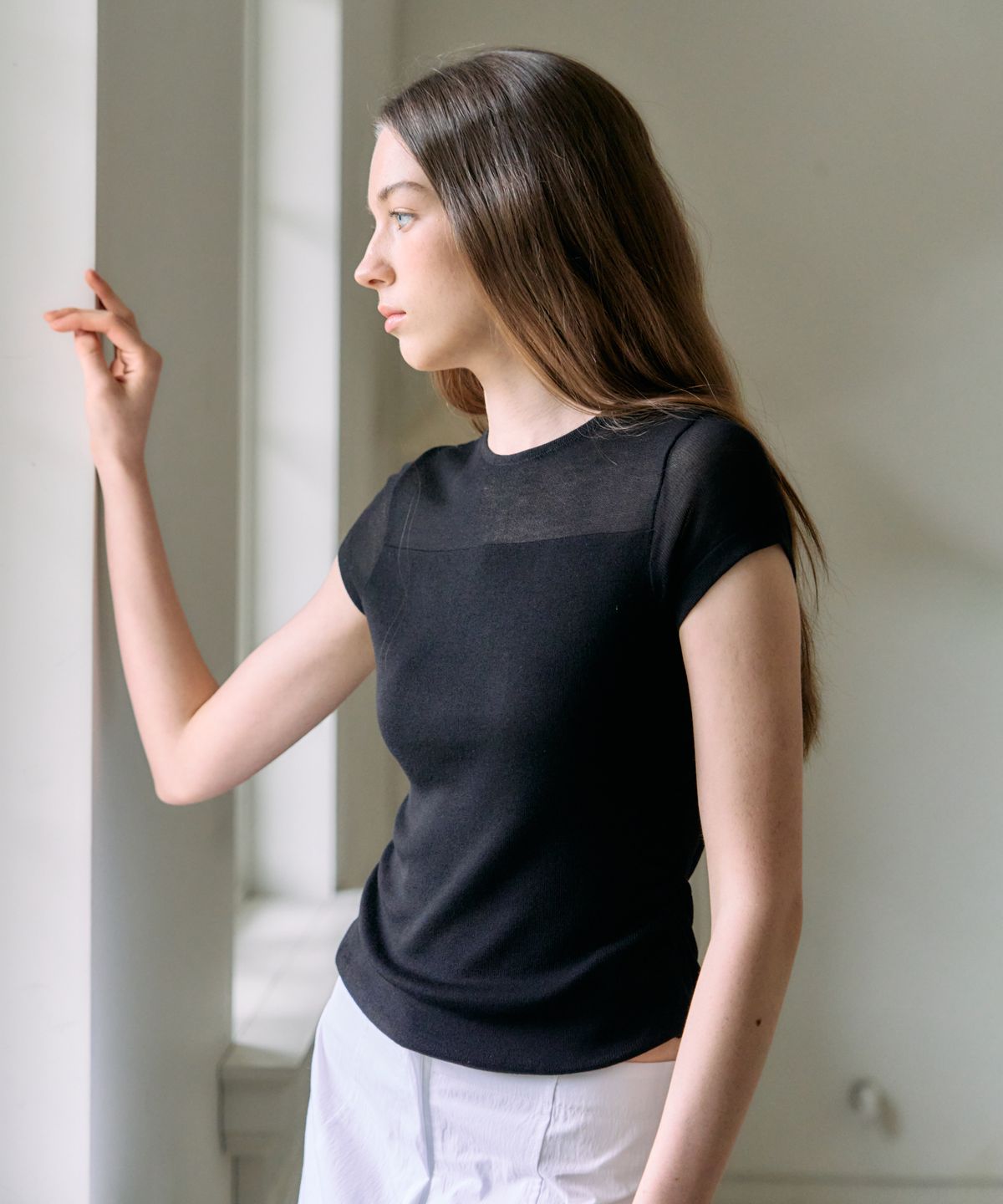 엘리오티(ELLIOTI) Orel Cap Sleeve Shirring Knit ts_2Color