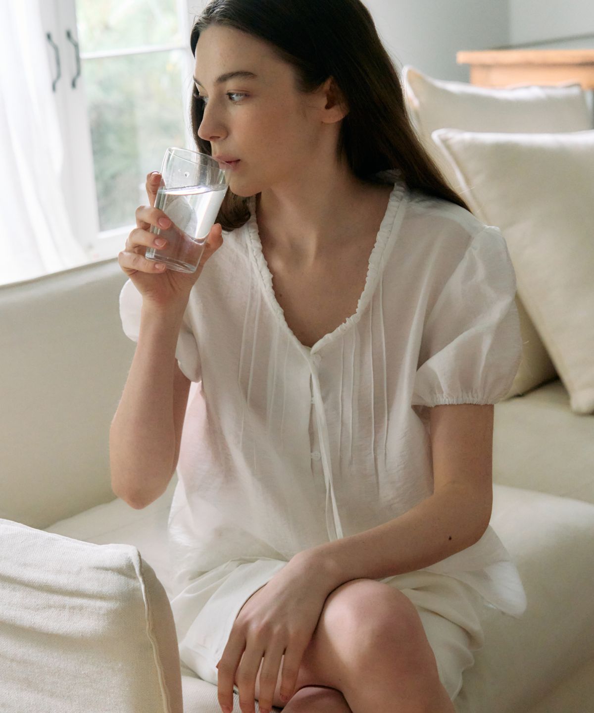 엘리오티(ELLIOTI) Deline Sheer Blouse_3Color