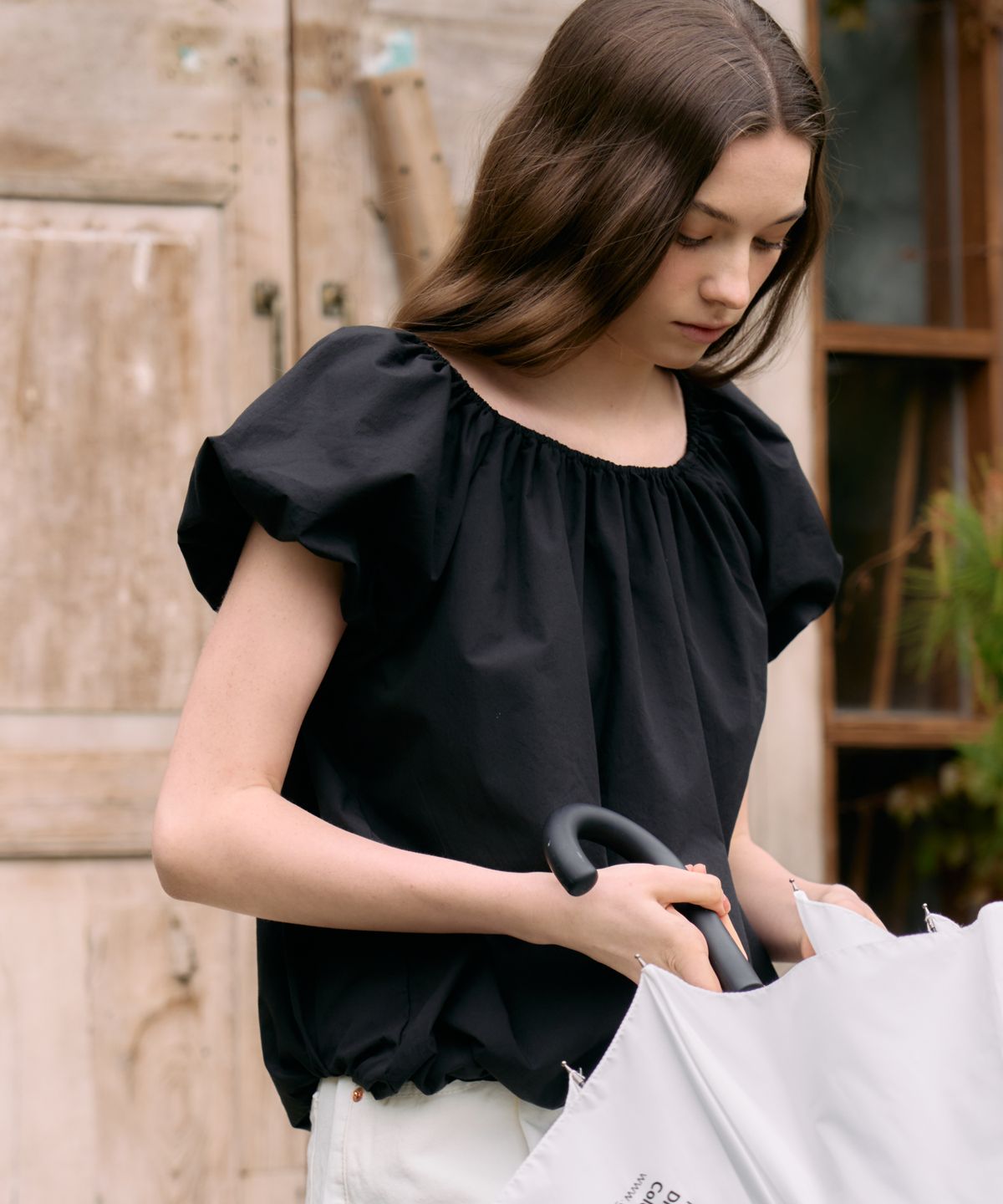 엘리오티(ELLIOTI) Nerin Gathered Blouse_3Color
