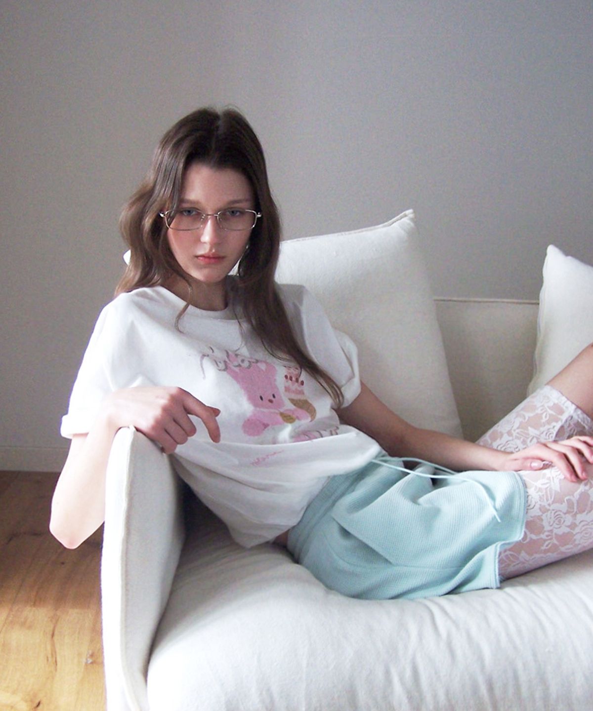 로라로라(ROLAROLA) RORABBIT FRIENDS T-SHIRT WHITE