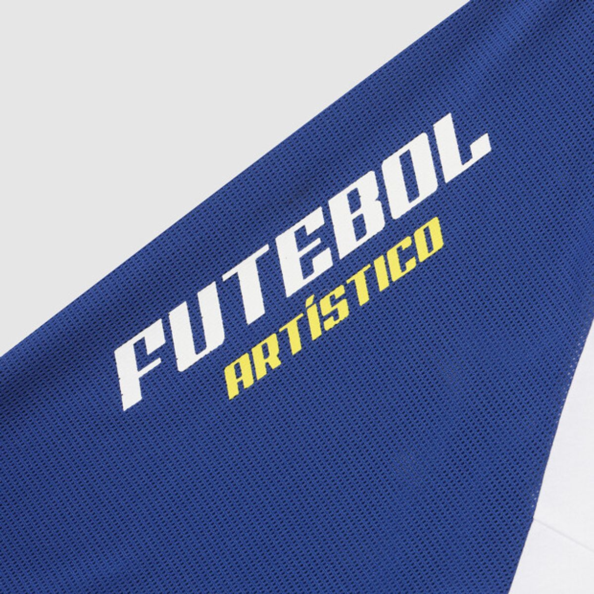 엄브로(UMBRO) HBL 풋볼 푸치보우 컬러블럭 긴팔 티셔츠 블루 UR221CRL51