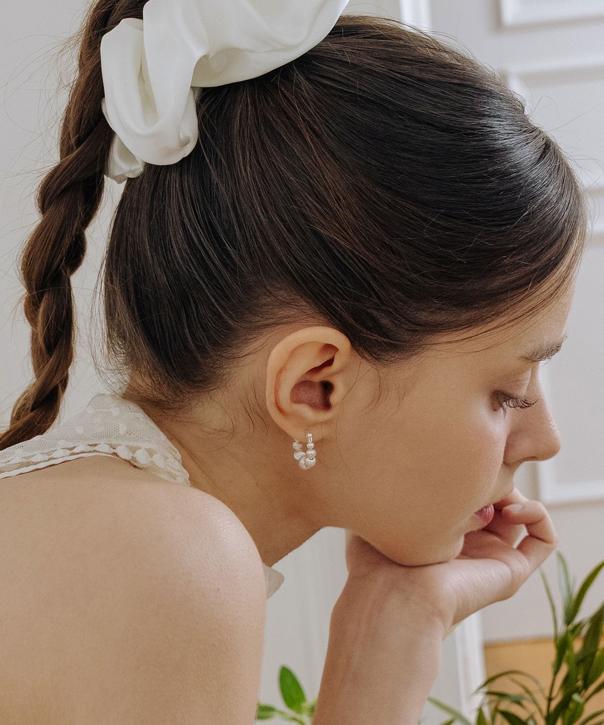하스(HAS) [Silver 925] HMS010 Textured Silver Ball Hoop Earrings