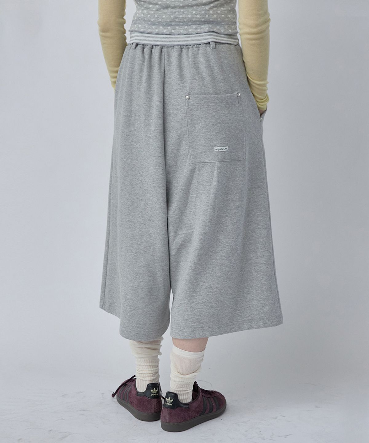 렌세(RENSE) One-Tuck  Wide Bermuda Pants Melange Gray