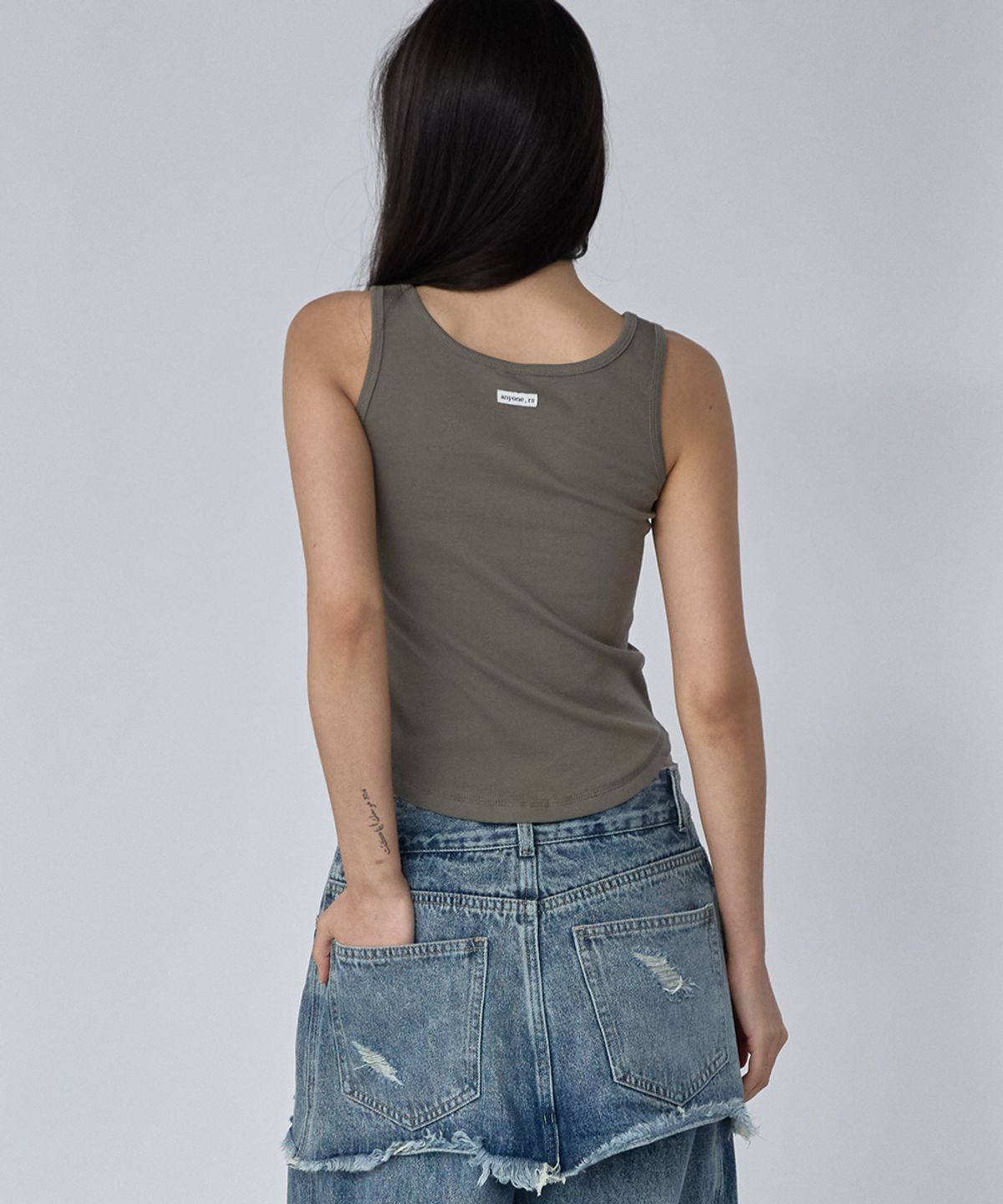 렌세(RENSE) Button Henley Neck Sleeveless Khaki