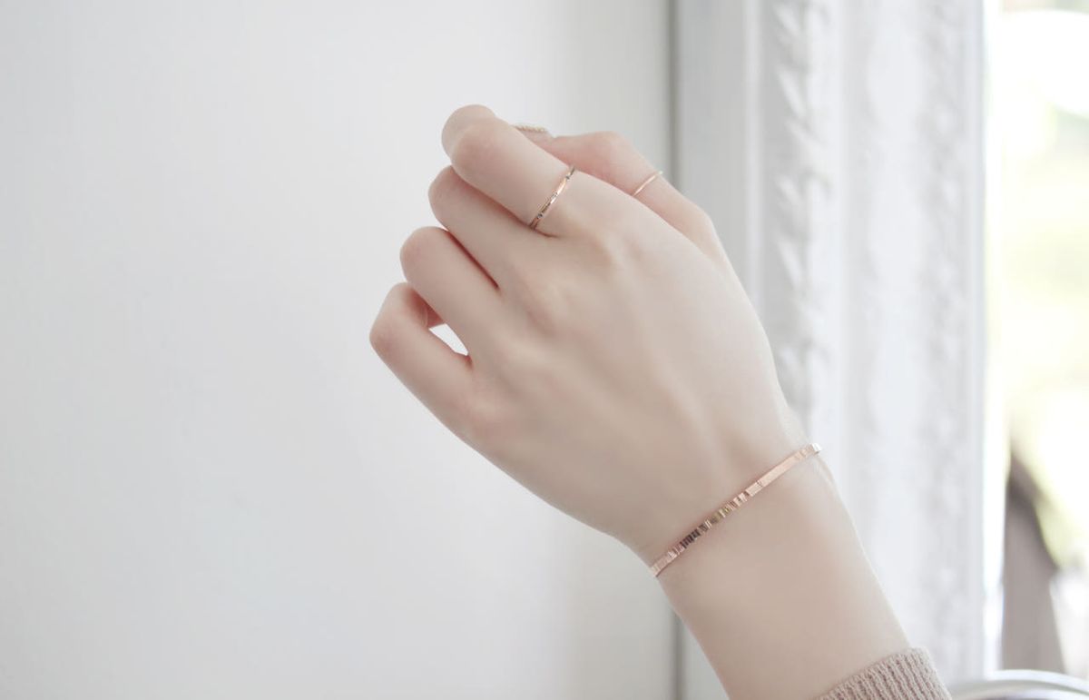 솔앤솔주얼리(SOLNSOL) 14K 심플 청다이아 파이프 링 실반지