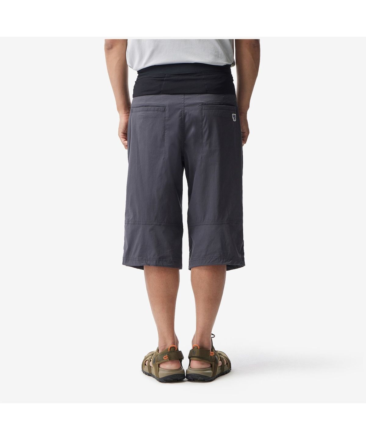 노스페이스(THE NORTH FACE) NR6NS02A 남성 클라임온 버뮤다 쇼츠 DARK GRAY