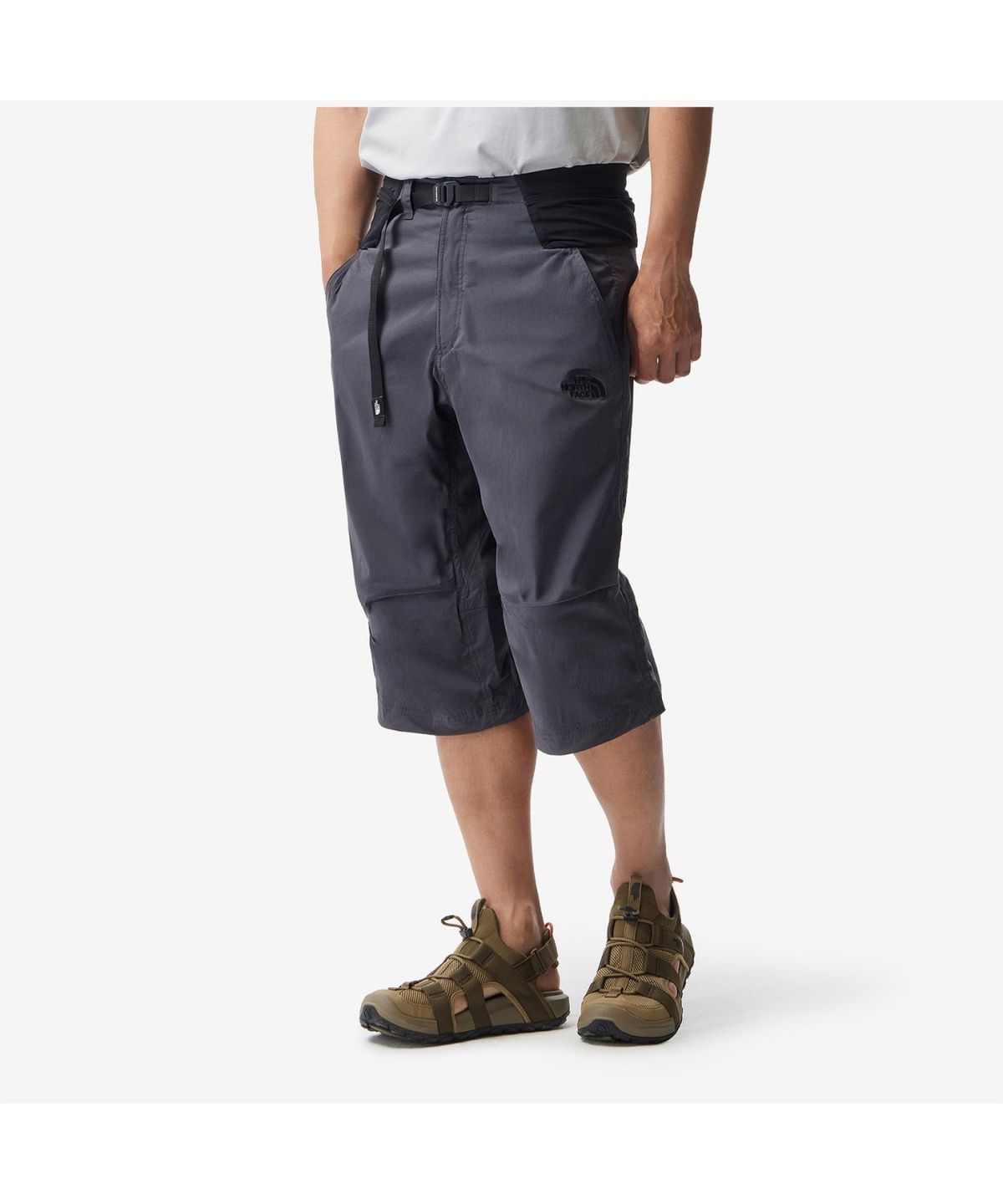 노스페이스(THE NORTH FACE) NR6NS02A 남성 클라임온 버뮤다 쇼츠 DARK GRAY