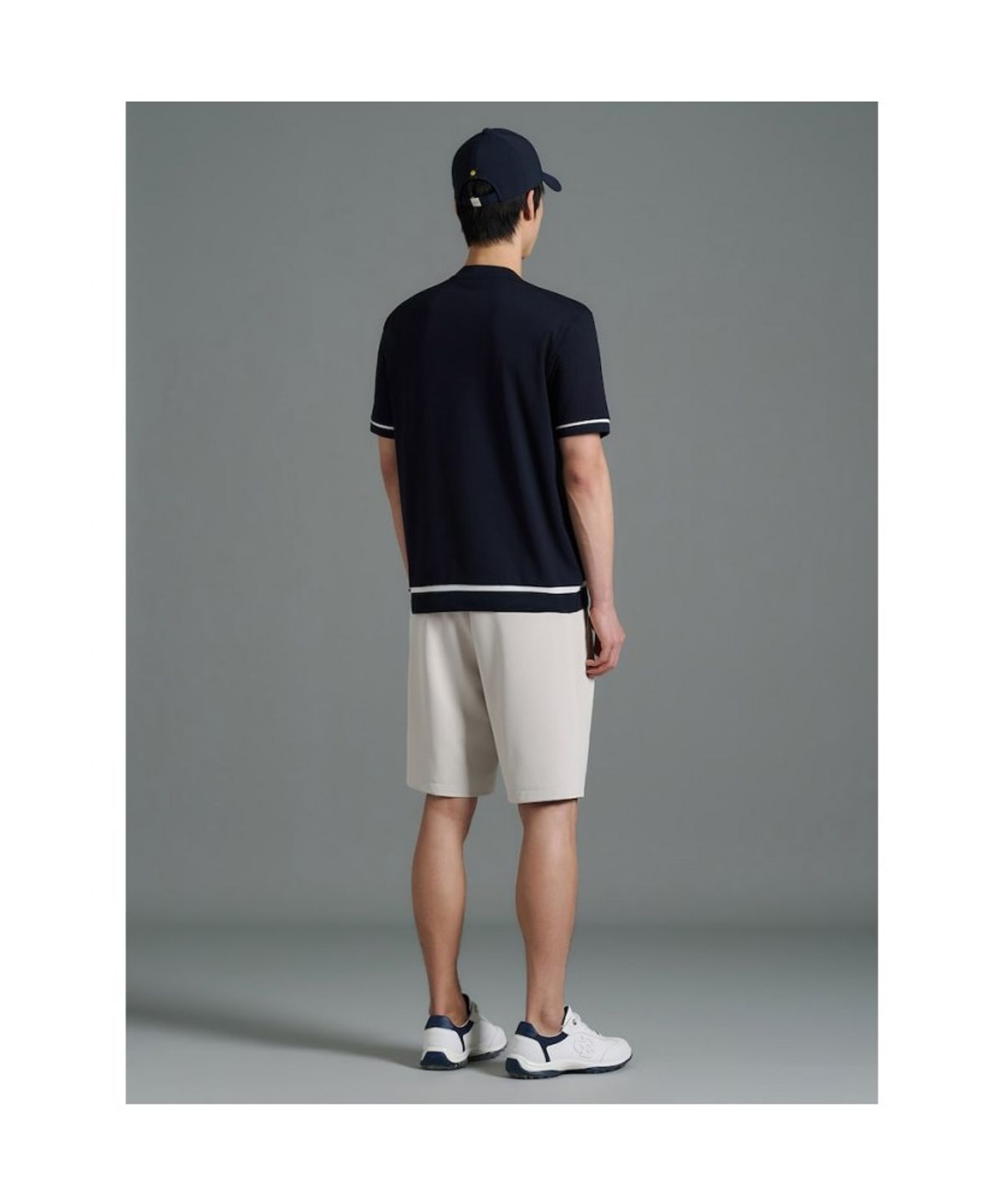빈폴골프(BEANPOLE GOLF) 남성 소매 배색 라운드 티셔츠 - 네이비