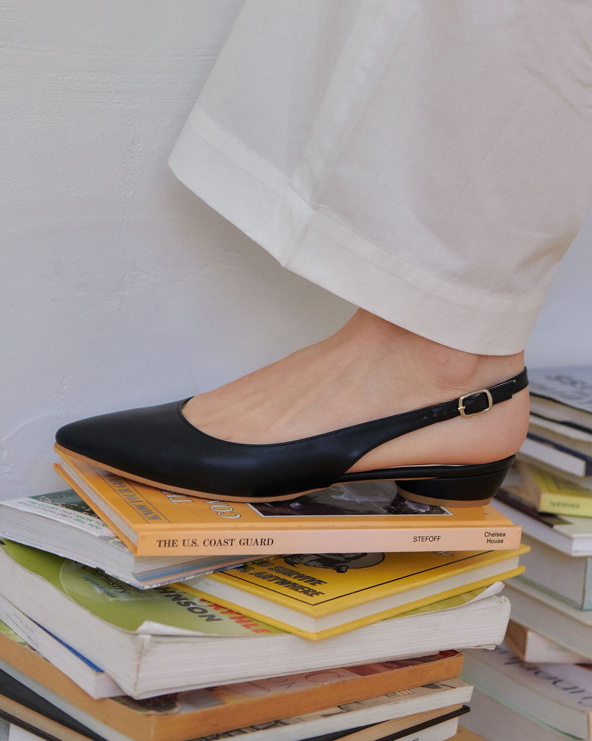 타크트로이메(TAGTRAUME) Root 루트 베이직 포인티드 슬링백 3-TYPE HEEL 슈즈 I 국내 제작 수제화_220-270mm