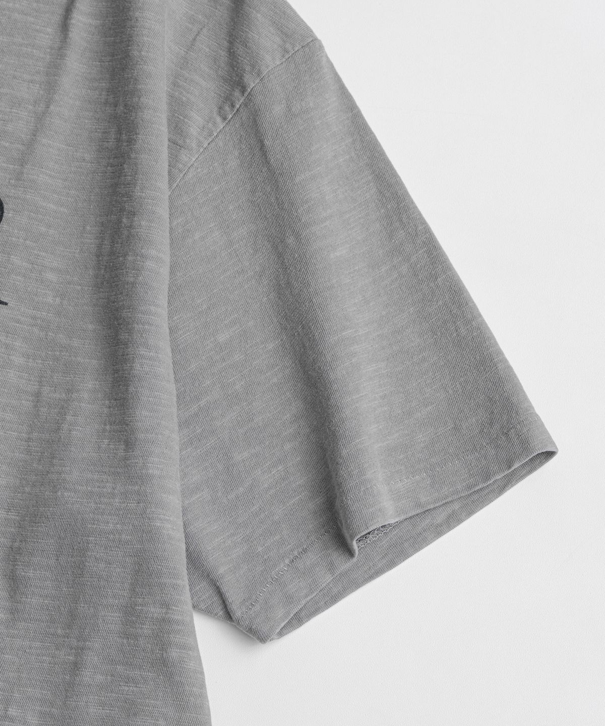 비헤비어(BEHEAVYER) 19XX GRAPHIC TUBLAR T-SHIRTS vintage grey