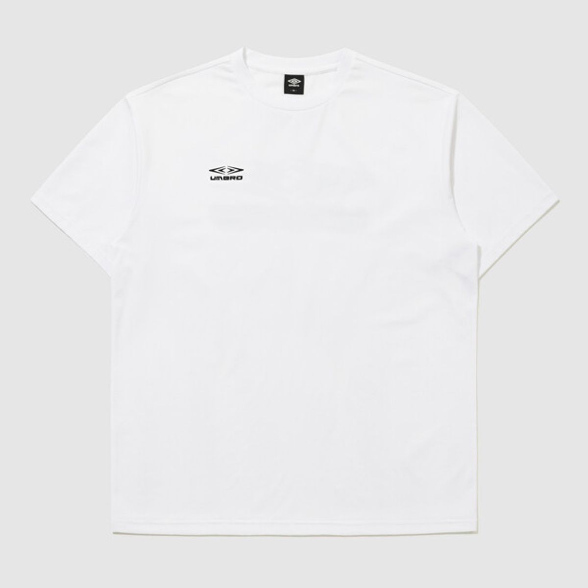 엄브로(UMBRO) [QUICK-DRY] 슬로우킥 히트맵 로고 프레쉬 반팔 티셔츠 화이트 UR221SRS54