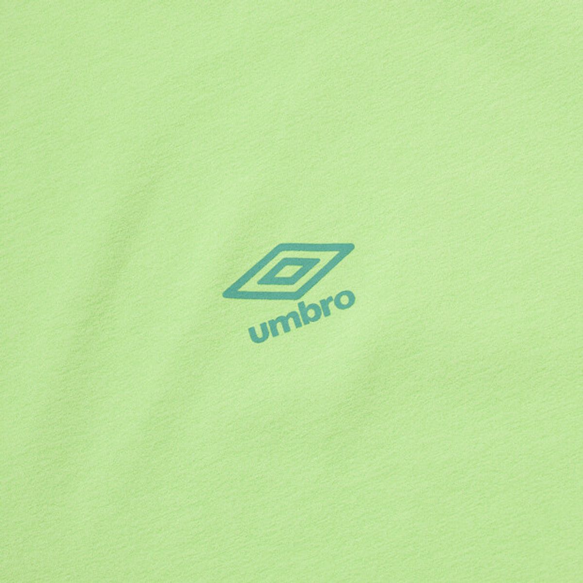 엄브로(UMBRO) [QUICK-DRY] 슬로우킥 프레쉬 레터링 반팔 티셔츠 라이트 그린 UR221SRS51