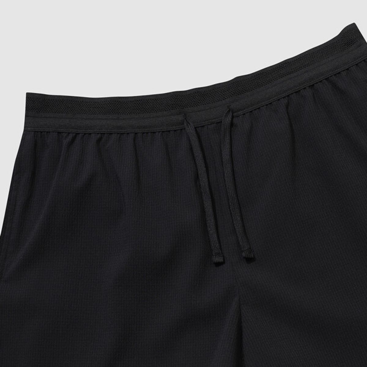 엄브로(UMBRO) 슬로우킥 경량 레깅스 투인원(2IN1) 3부 반바지 블랙 UR221SHP54