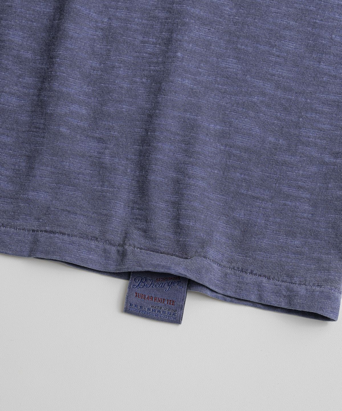 비헤비어(BEHEAVYER) 19XX GRAPHIC TUBLAR T-SHIRTS vintage purple
