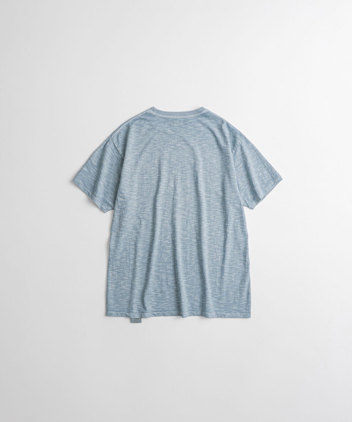 비헤비어(BEHEAVYER) 19XX GRAPHIC TUBLAR T-SHIRTS dust blue